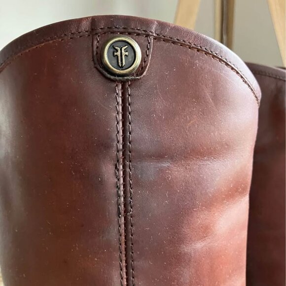 NEW Frye, brown leather The Melissa Button 2 boots, size 6.5 - Picture 2 of 4